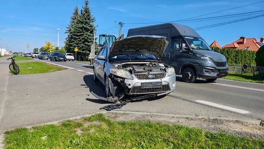 WYPADEK ! Utrudnienia w Chorzelowie