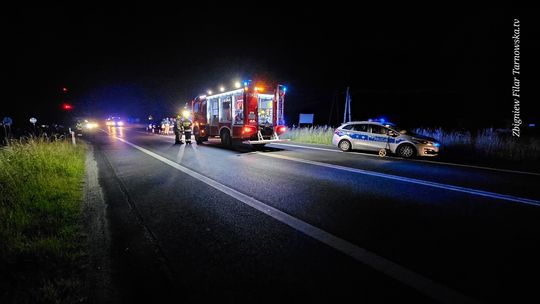 Wypadek w Pogórskiej Woli. Trzy osoby zostały poszkodowane