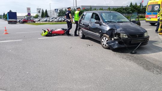 Wypadek z udziałem motocykla w Mielcu