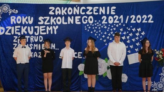 Wzruszające zakończenie roku szkolnego w gminie Przecław