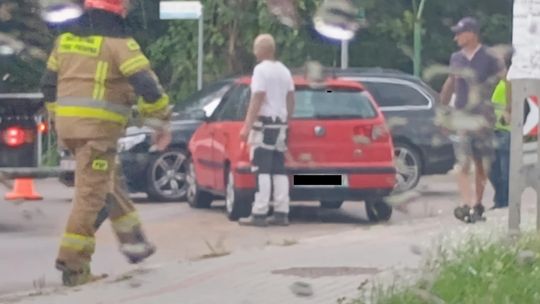 Zderzenie seata i bmw w Dobryninie
