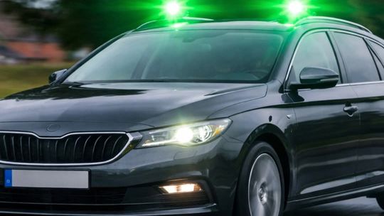 Zielone sygnały błyskowe dla strażaków OSP – projekt zmian w przepisach!