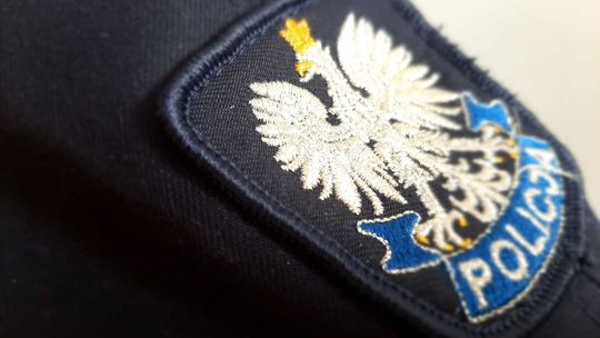 Złotniki. Dzięki reakcji świadka, policjanci zatrzymali sprawców usiłowania włamania