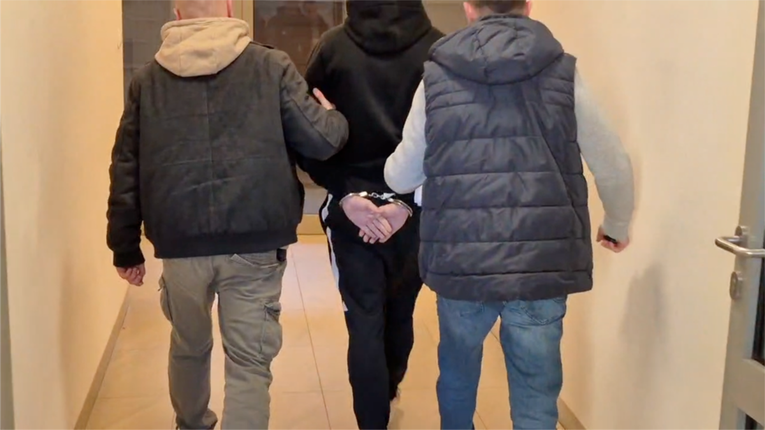 20-latek odpowie za posiadanie znacznej ilości narkotyków