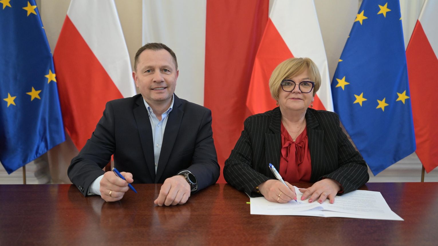 Będą remonty dróg w Rzemieniu. Umowa podpisana są pieniądze