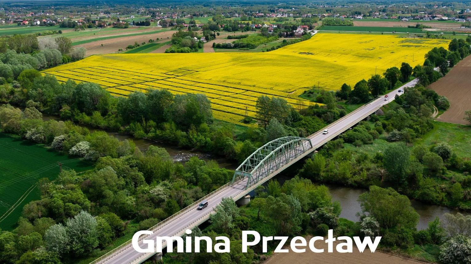 Drogi, chodniki, zjazdy. Nowe inwestycje w Gminie Przecław