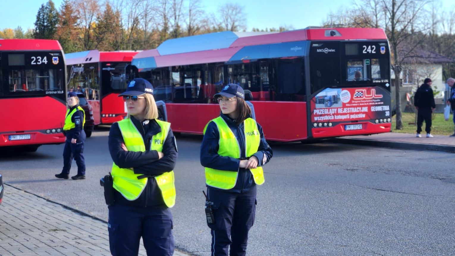 Działania mieleckich policjantów w dzień "Wszystkich Świętych"