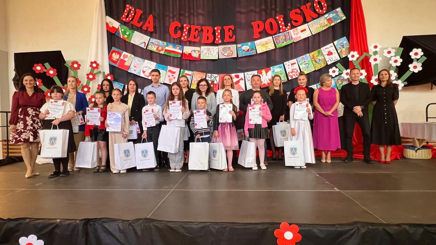 I Powiatowego Konkursu Plastycznego pt. „Dla Ciebie, Polsko…” w Tuszymie
