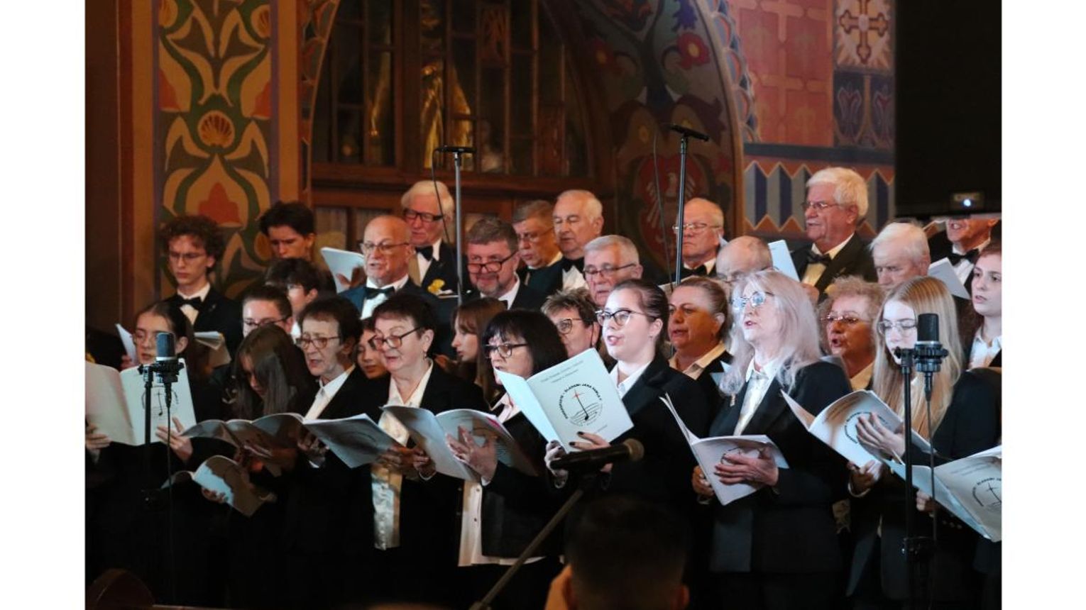 Koncert "Pielgrzymi Nadziei" w Sanktuarium w Chorzelowie