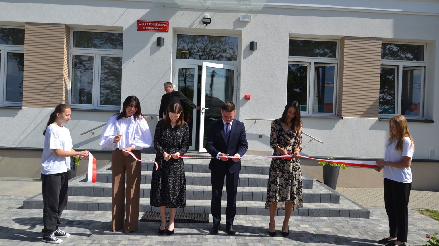 Modernizacja szkoły w Wampierzowie zakończona