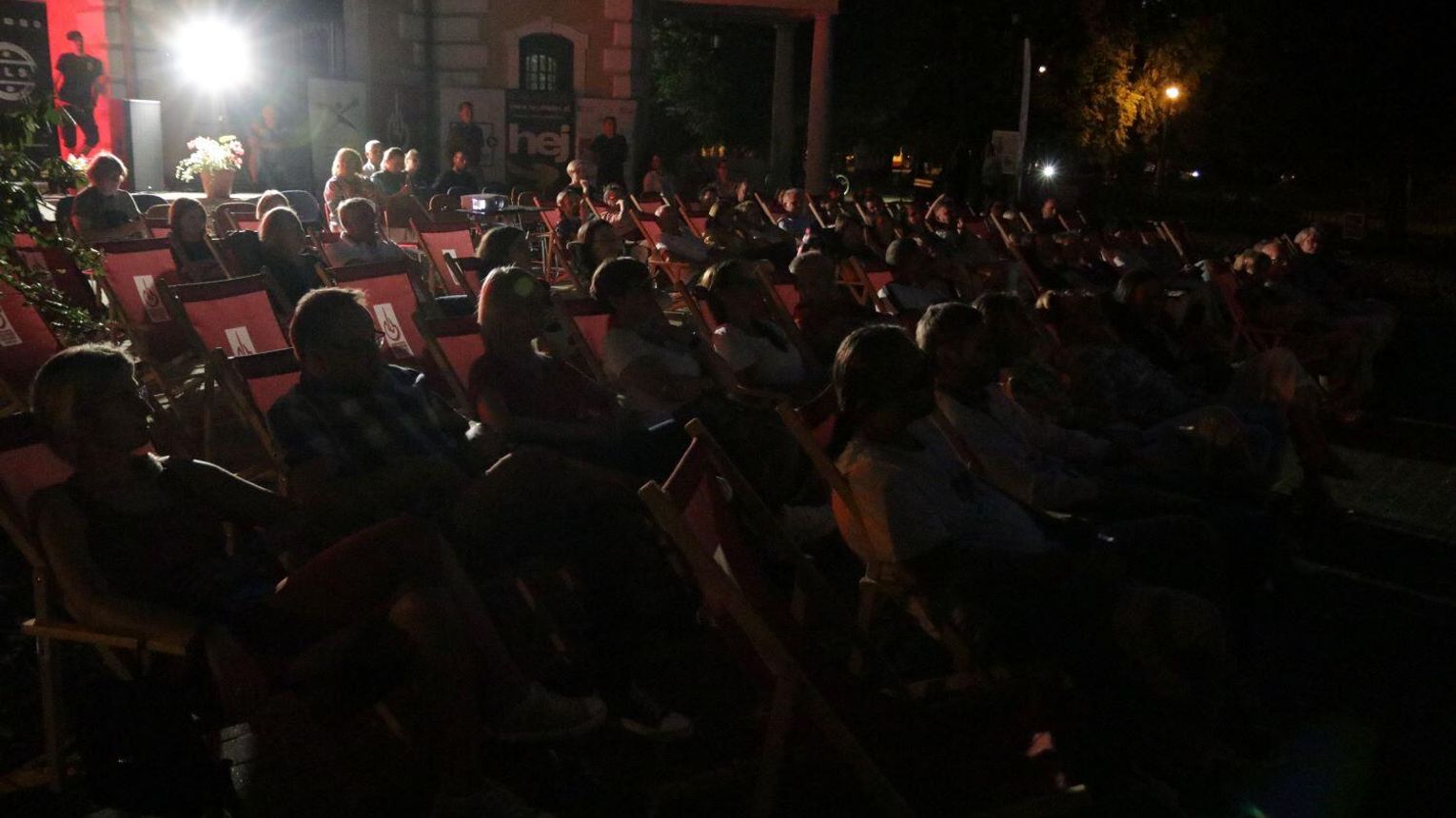 Nieme kino w Mielcu