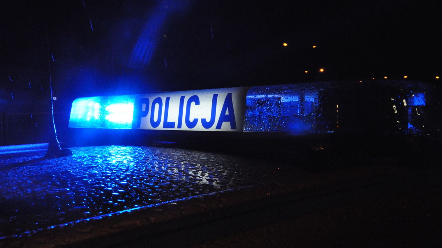 Nocny pościg ulicami Mielca za kierującym BMW