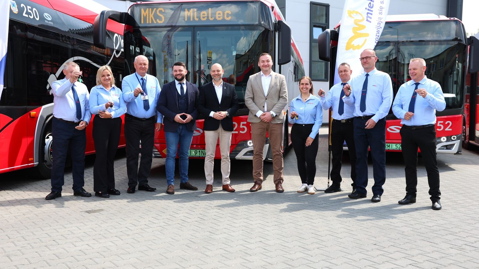 Nowe autobusy to jeszcze większy komfort dla podróżujących