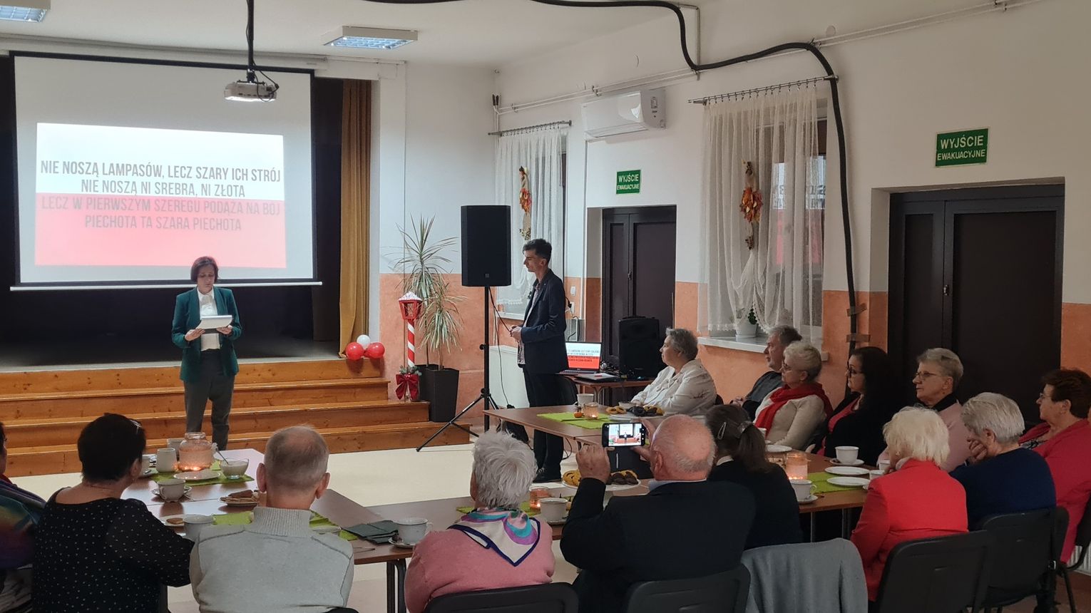 Pierwsze spotkanie Klubu Senioraw Grochowem.