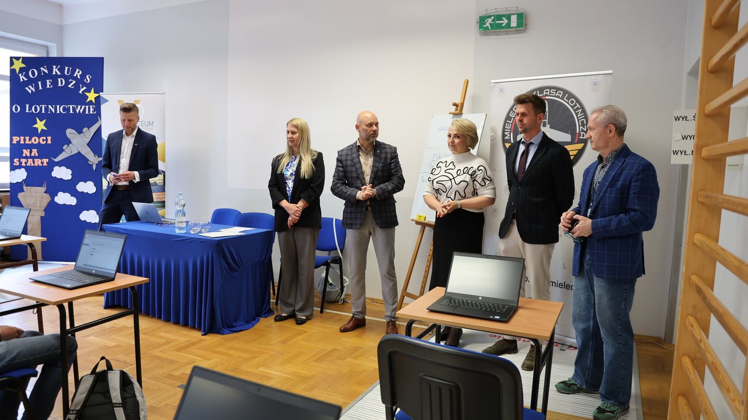 "Piloci na start", konkurs wiedzy o lotnictwie wMielcu