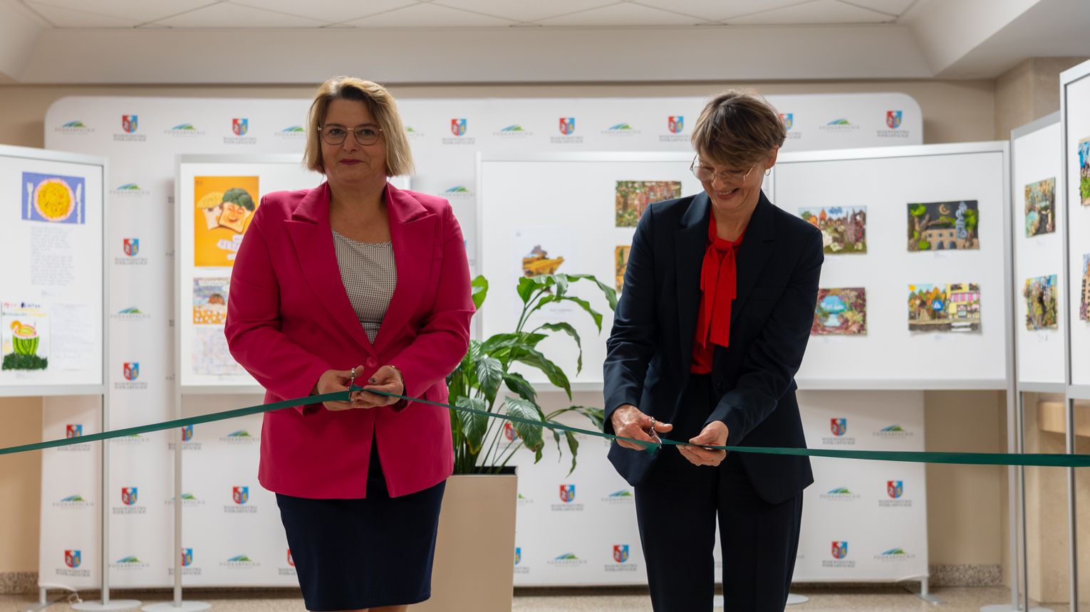 Pokonkursowe wystawy w Urzędzie Marszałkowskim Województwa Podkarpackiego