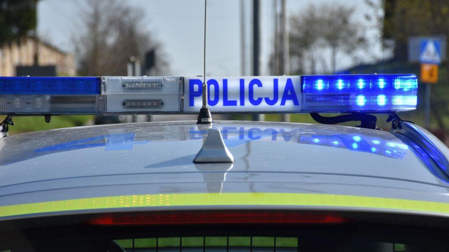 Policjanci zabezpieczali miejsce znalezienia niewybuchów przy budowie przystanku kolejowego w Mielcu
