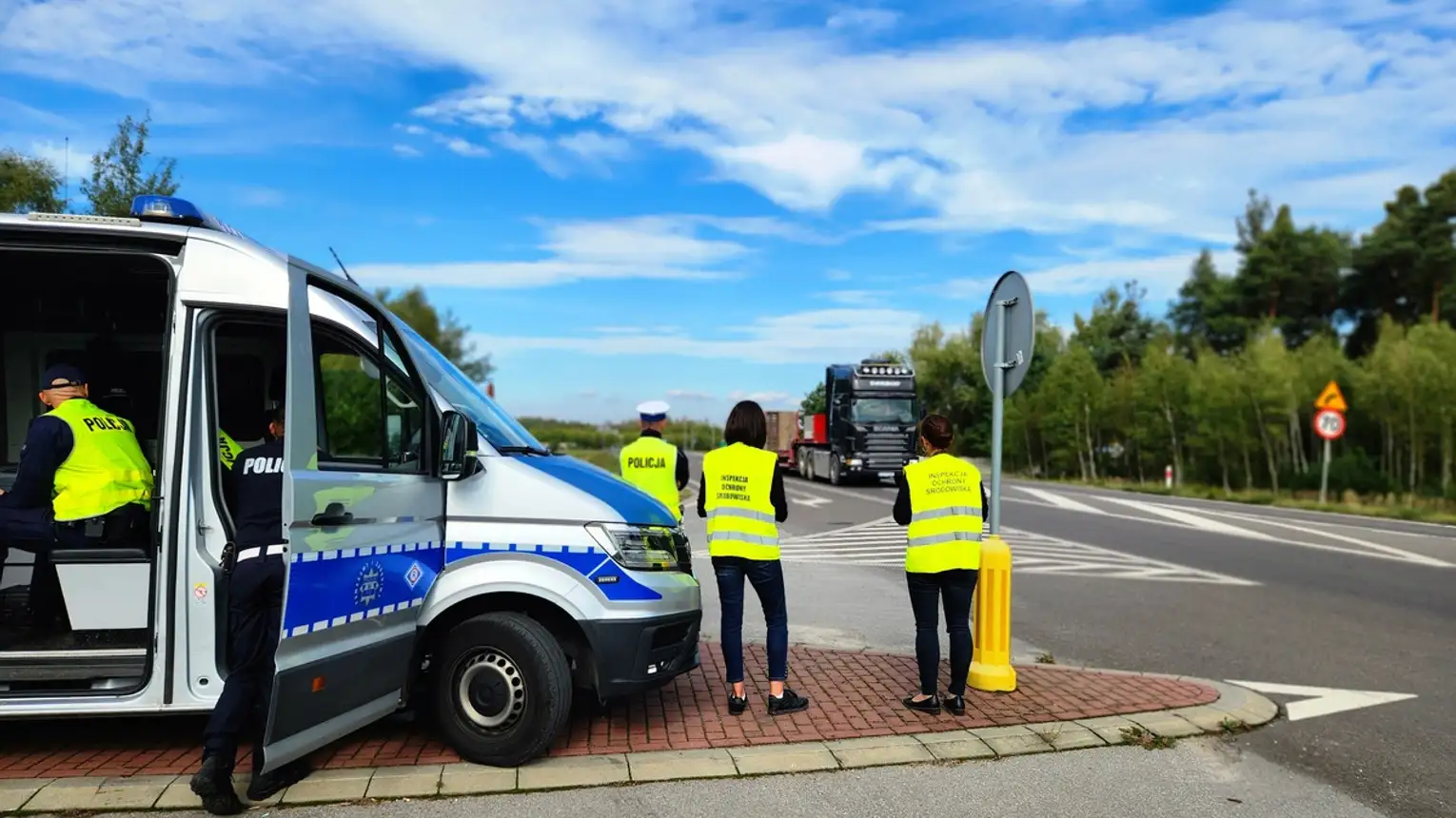 Policyjna akcja "ODPADY" z inspekcją ochrony środowiska