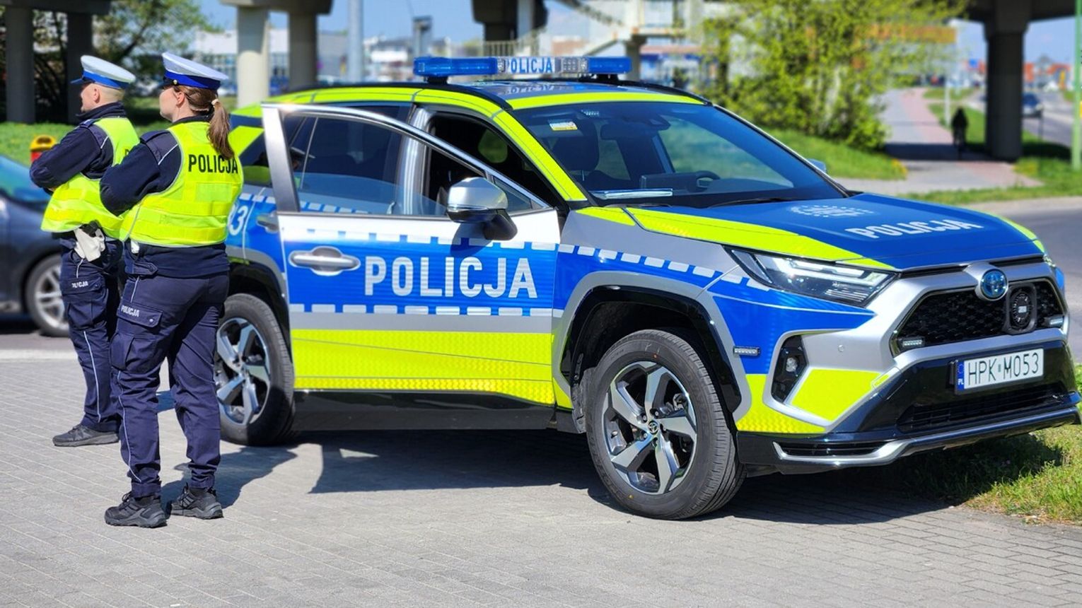 Potrącenie rowerzystki. Policjanci apelują o ostrożność!