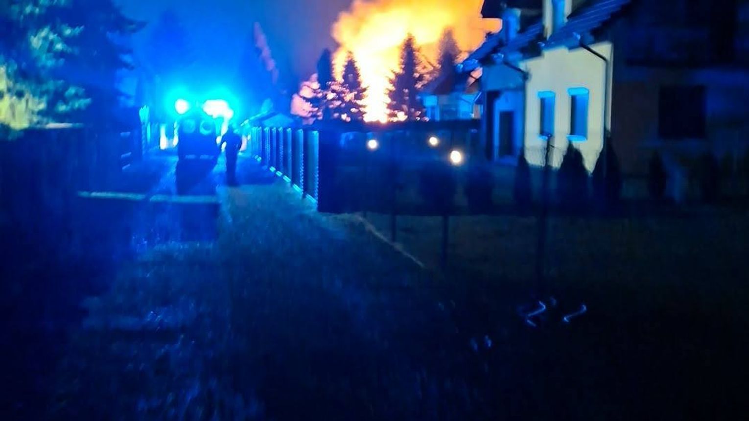 Pożar budynku mieszkalnego w Śledziejowicach. Nie żyje około 60-letni mężczyzna