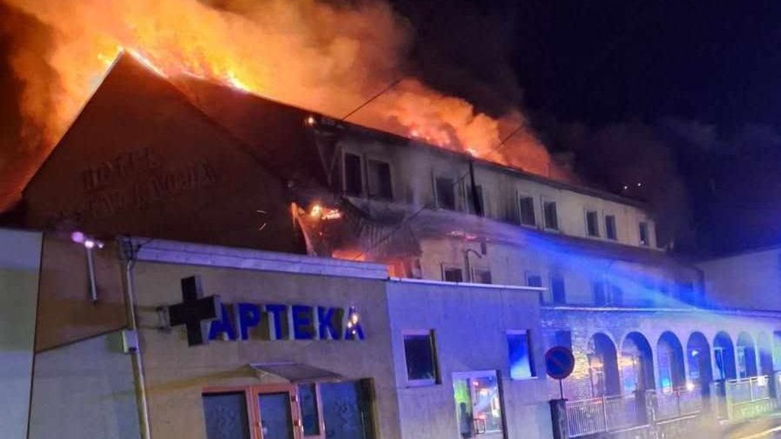 Pożar hotelu w Nowym Brzesku. Pożar gasili strażacy z kilku powiatów!