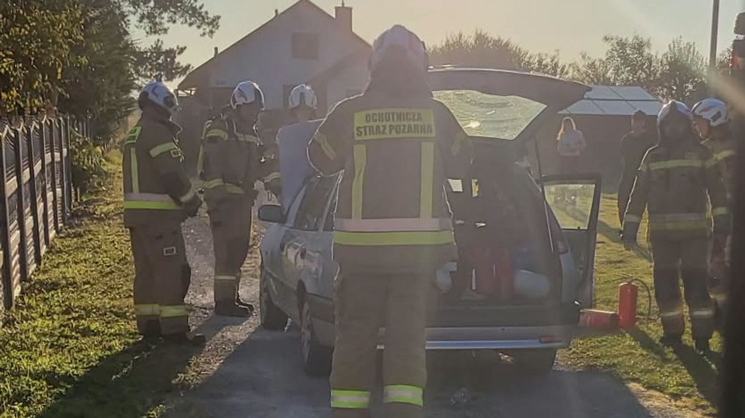 Pożar samochodu w Partyni