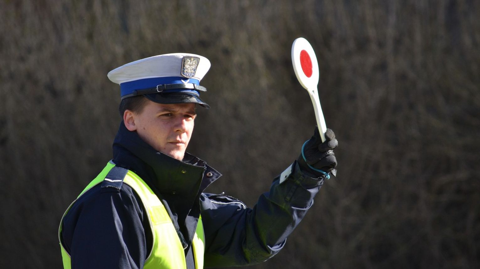 Przekroczył dopuszczalną prędkość i miał cofnięte uprawnienia do prowadzenia pojazdów