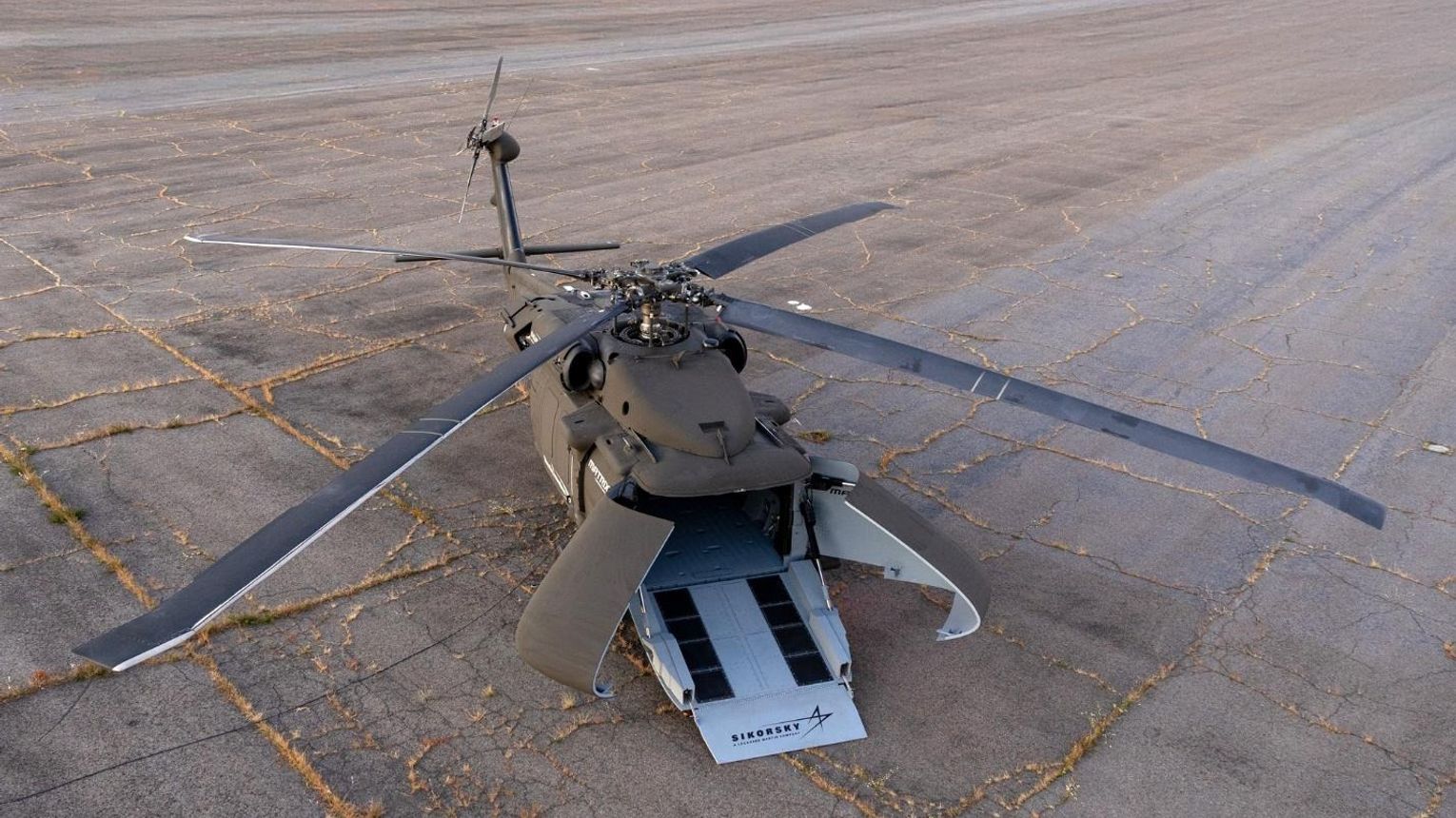 Sikorsky przekształca BLACK HAWK® w U-Hawk™ – bojowy, autonomiczny system bezzałogowy