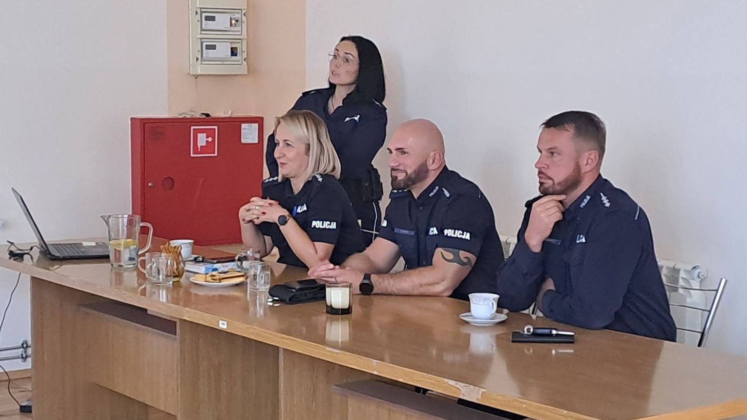 Spotkanie policjantów z seniorami w Podolu