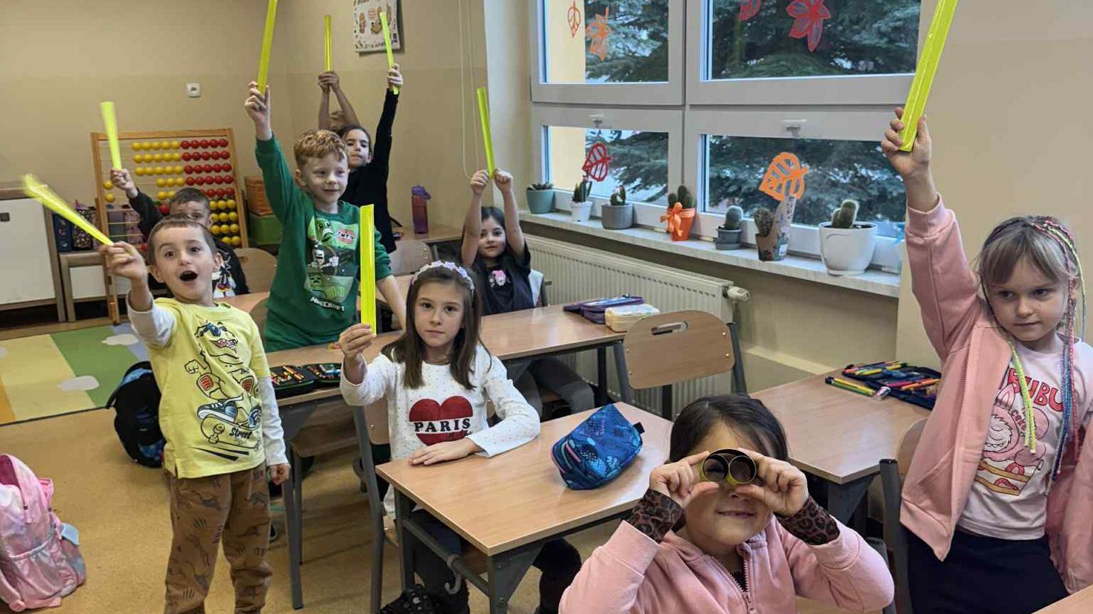 Szkoła Podstawowa nr 8 w Mielcu włączyła się w akcje "Odblaskowa szkoła"