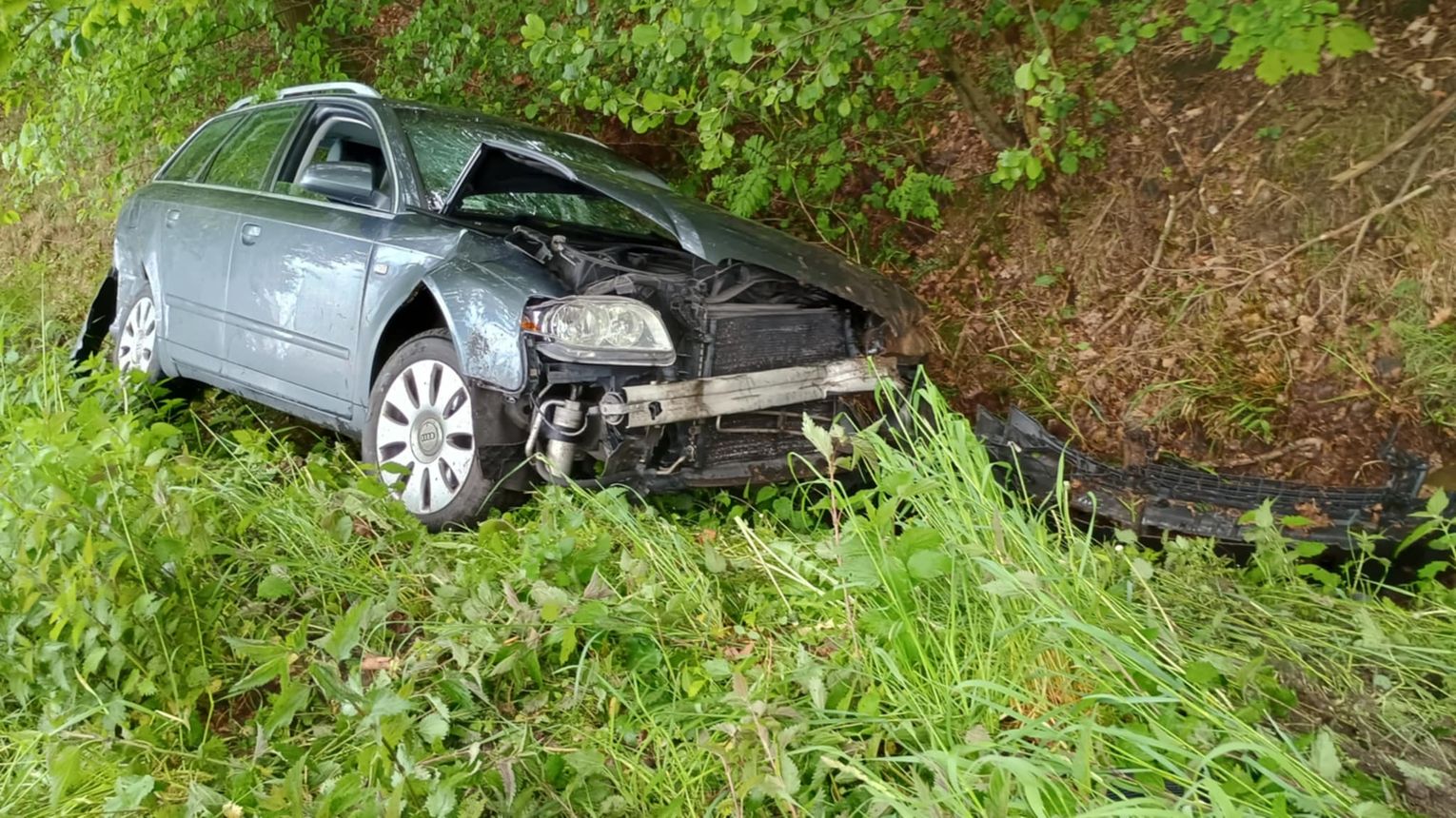 Trześń. Kobieta przewieziona do szpitala po zderzeniu samochodów