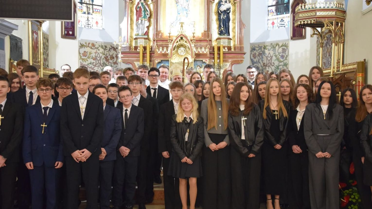 Uroczystość Bierzmowania w parafii Przecław