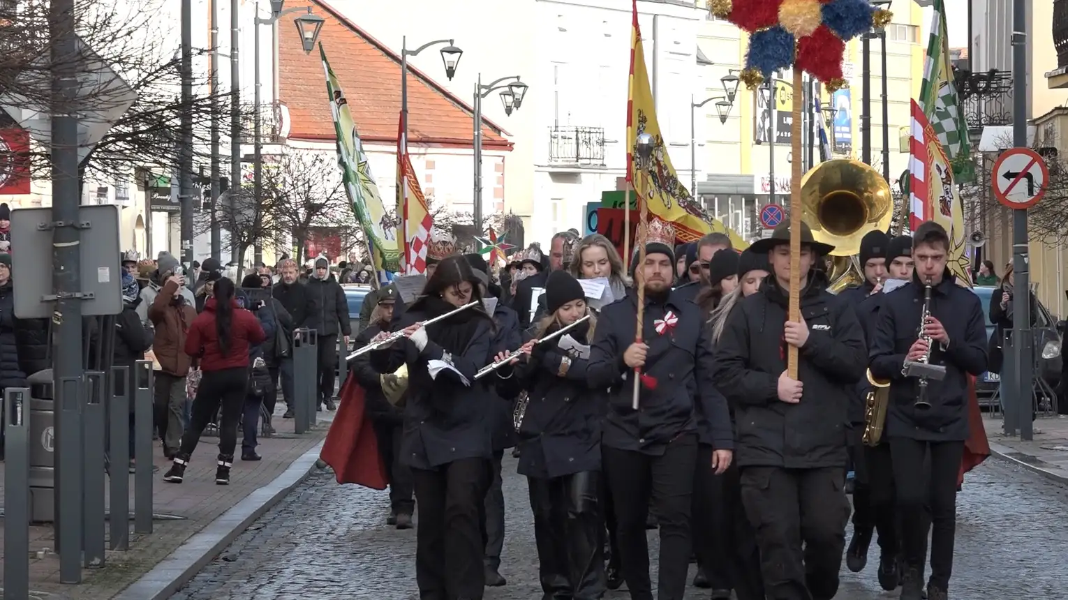 W Dniu Objawienia Pańskiego Orszak Trzech Króli przeszedł ulicami miasta Mielca