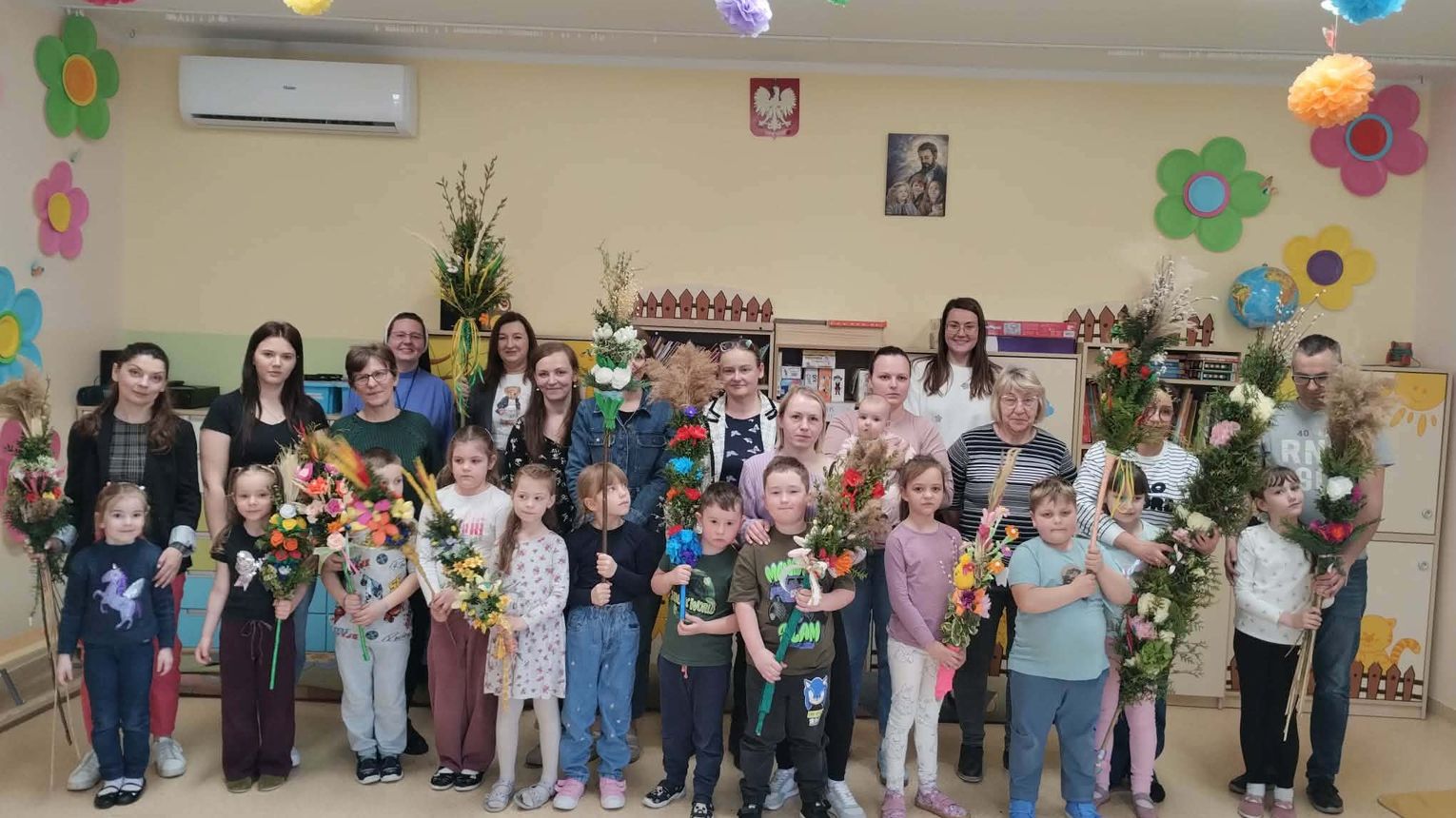 Warsztaty robienia palm wielkanocnych w Radomyślu Wielkim