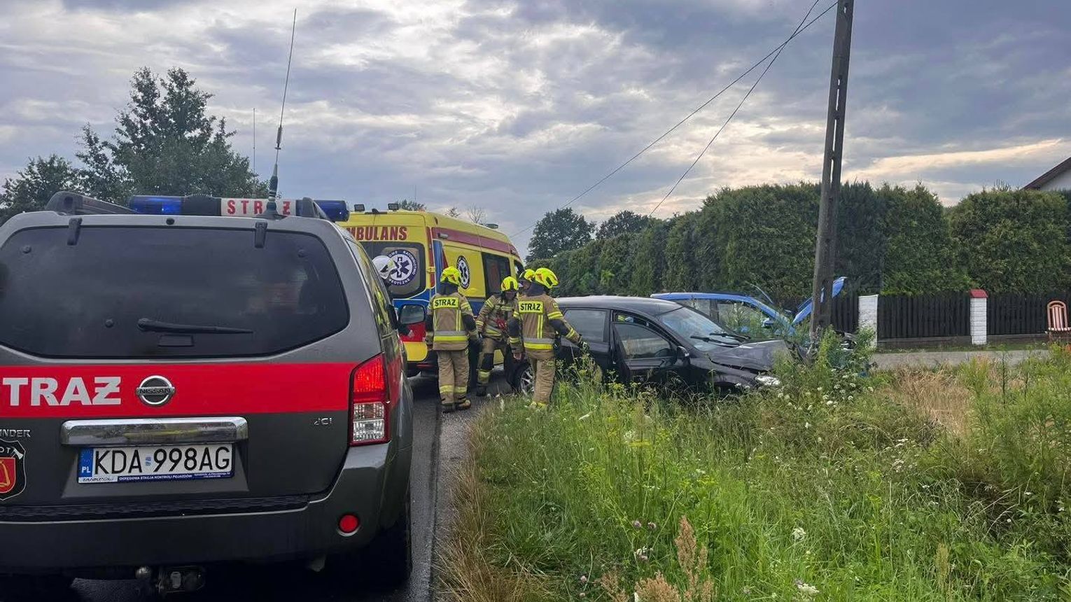 Wypadek pod Szczucinem. Dwie kobiety zostały przewiezione do szpitala
