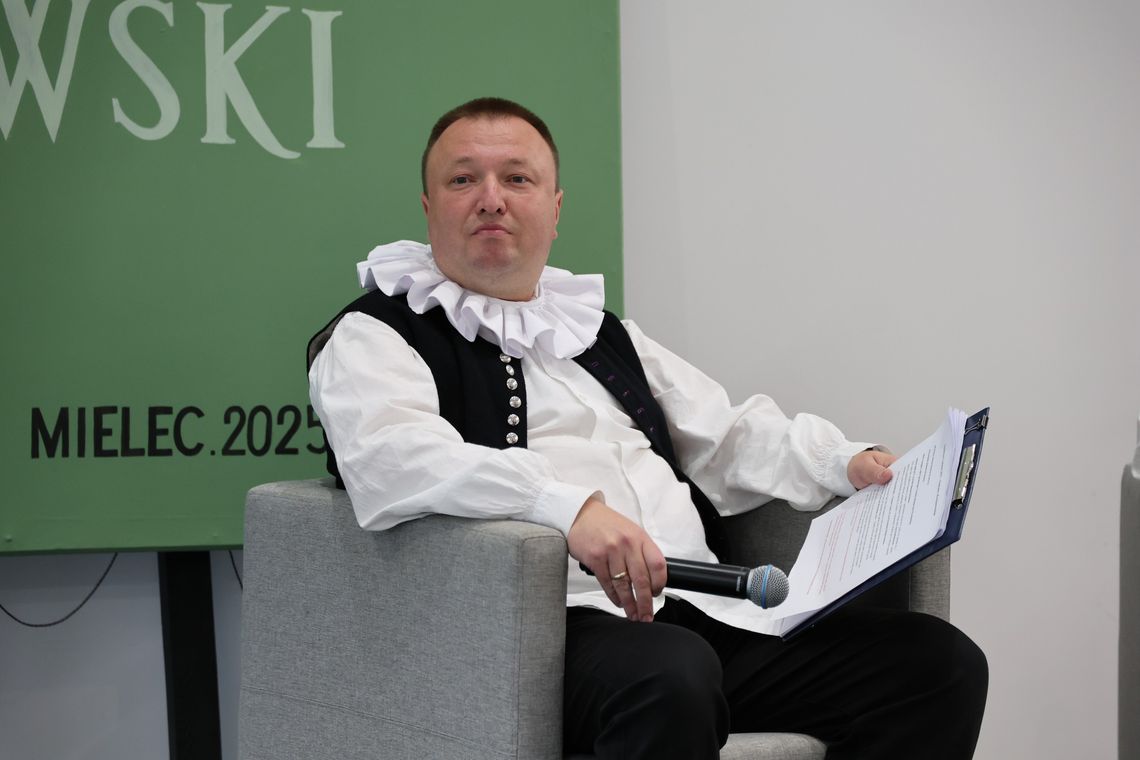 14 edycja Ogólnopolskiej Akcji Narodowego Czytania w Mielcu