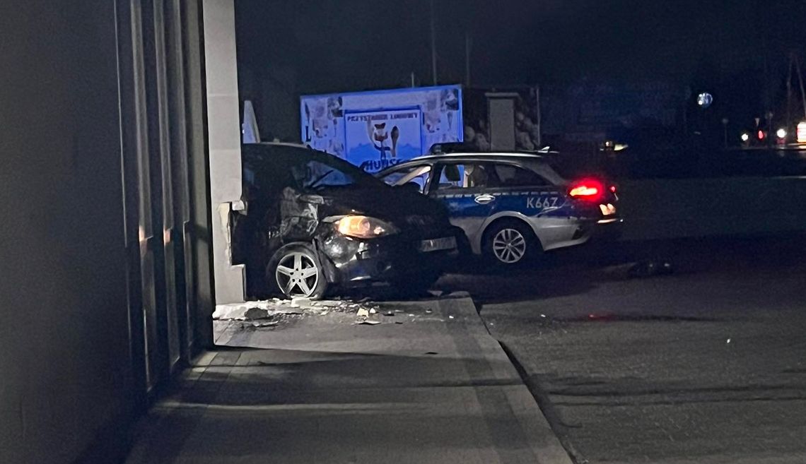 14-latek bez prawa jazdy uciekał przed policją