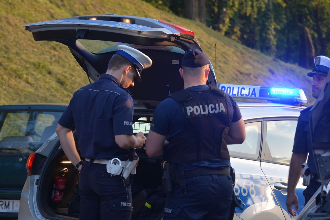 41-latka w niedzielę jeździła na podwójnym gazie po Dulczy Wielkiej. Doszło do obywatelskiego ujęcia!