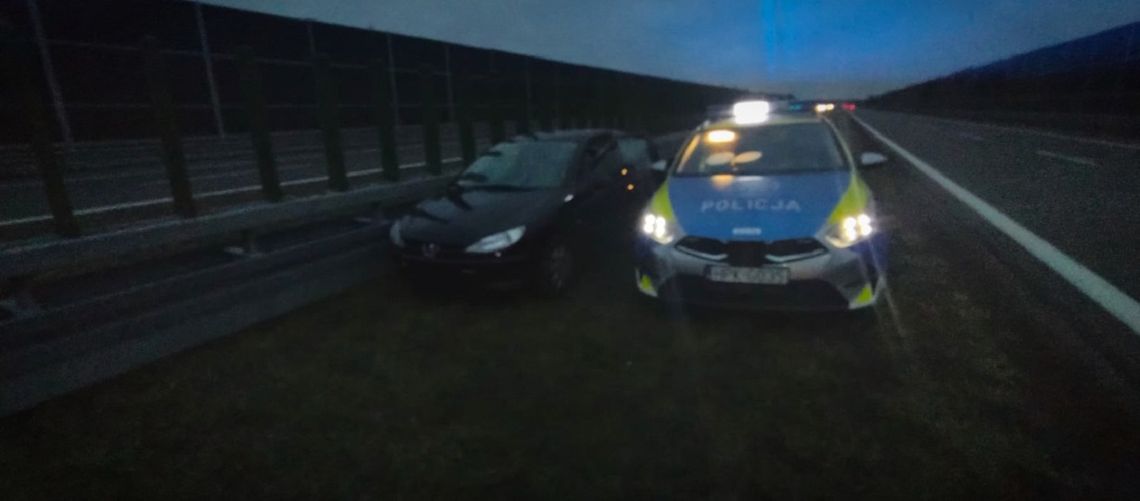 87-latek jechał autostradą A4 pod prąd