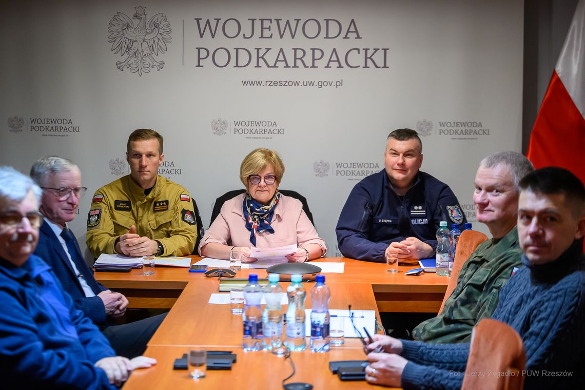 Bezpieczeństwo mieszkańców Podkarpacia w czasie silnych mrozów. Spotkanie sztabu kryzysowego!