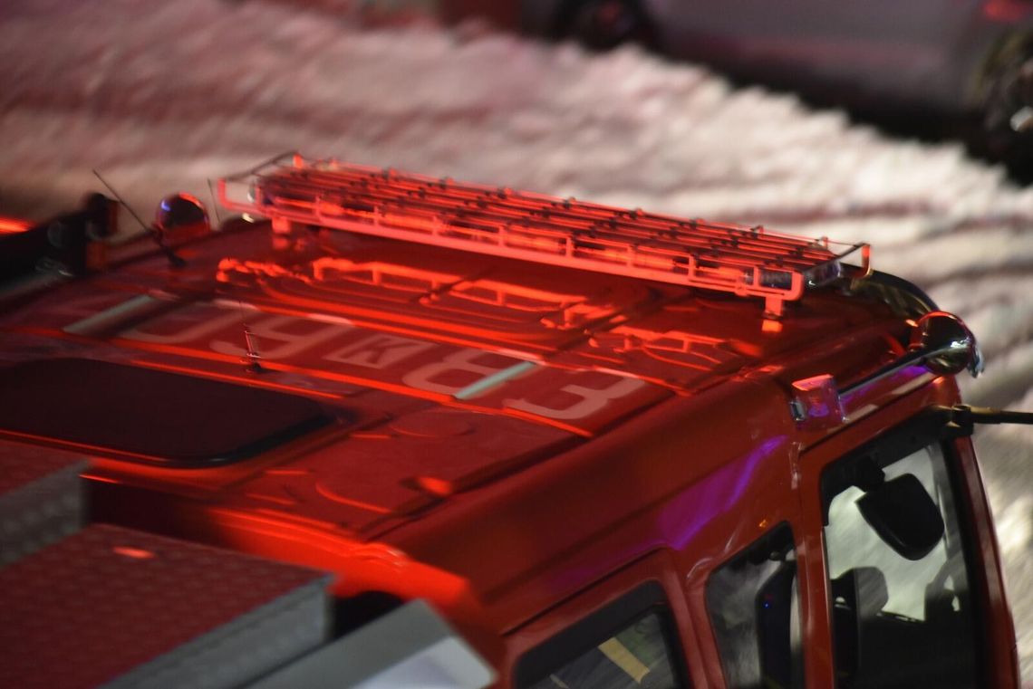 Ciało 60-latka leżało w bramie, przykryte śniegiem!