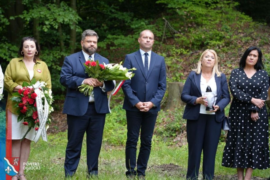Dębica pamięta o ofiarach likwidacji getta. Uroczystości w Lesie Wolica Dębica pamięta o ofiarach likwidacji getta. Uroczystości w Lesie Wolica