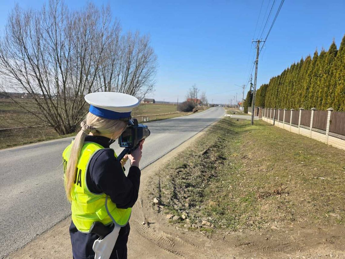 Mieszkaniec Mielca zatrzymany przez dębicką drogówkę. Pędził 114 km/h