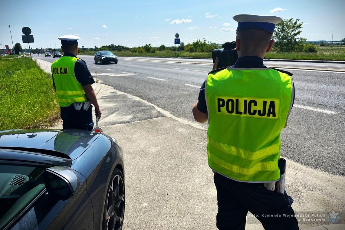 Długi sierpniowy weekend i policyjne działania dla bezpieczeństwa podróżnych