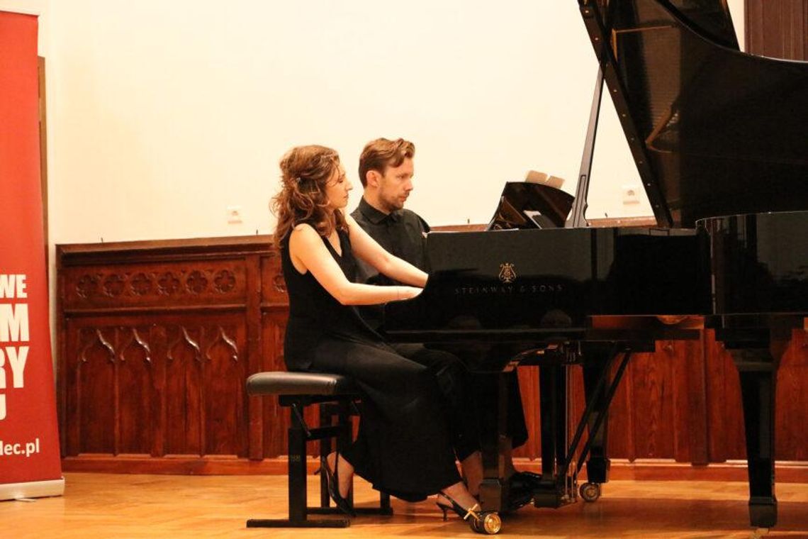 DUO FORTEPIANOWE W SALI KRÓLEWSKIEJ