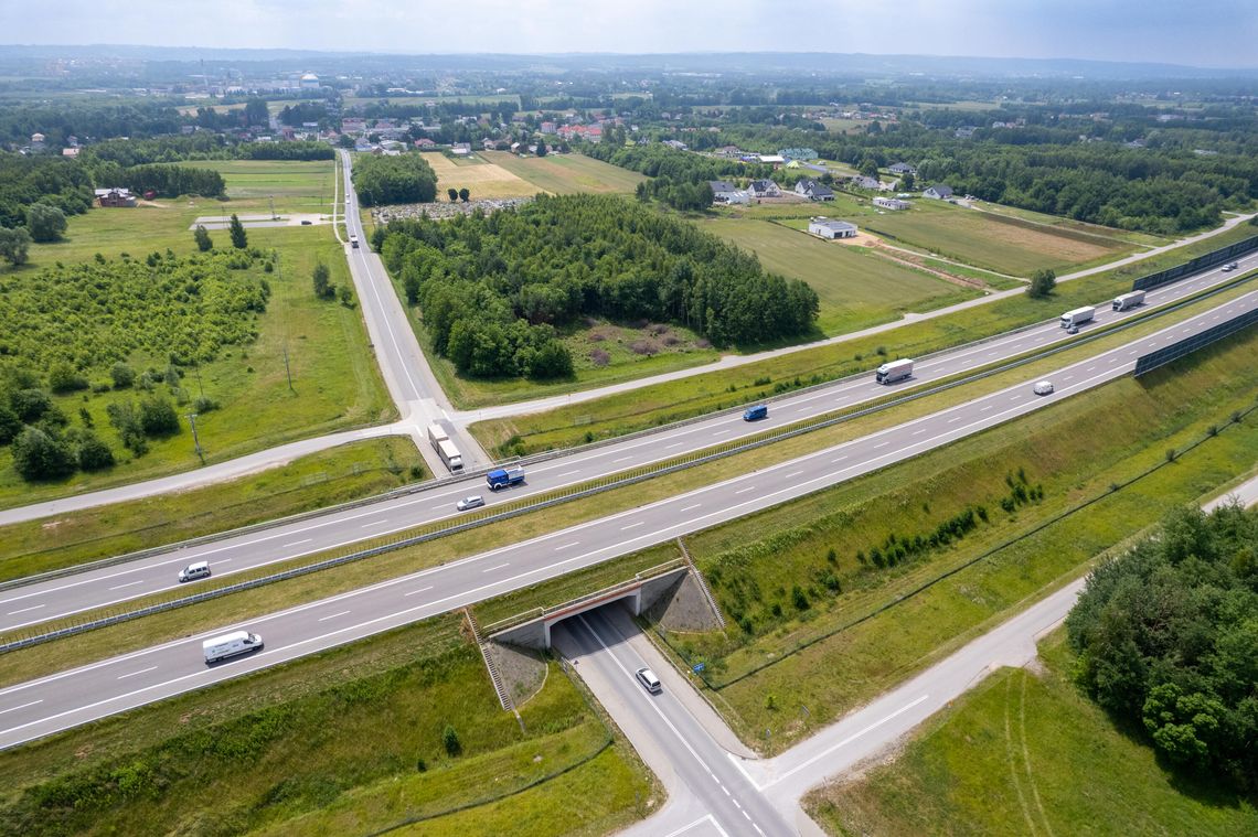 Dziewięć ofert na budowę nowego węzła na autostradzie A4 w Ostrowie k. Ropczyc