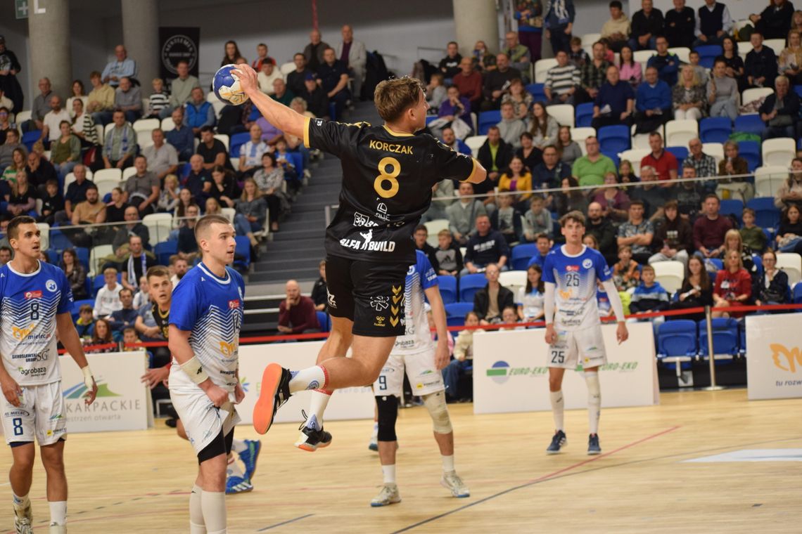 Handball Stal Mielec z kolejnym zwycięstwem! Emocjonujący mecz z Gwardią Koszalin