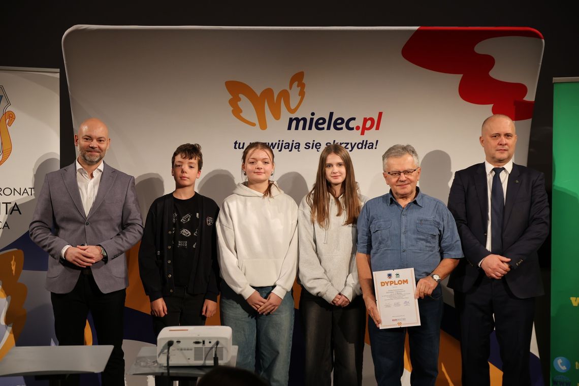 I Multimedialny Test Młodego Ekologa w Mielcu. I Multimedialny Test Młodego Ekologa w Mielcu.