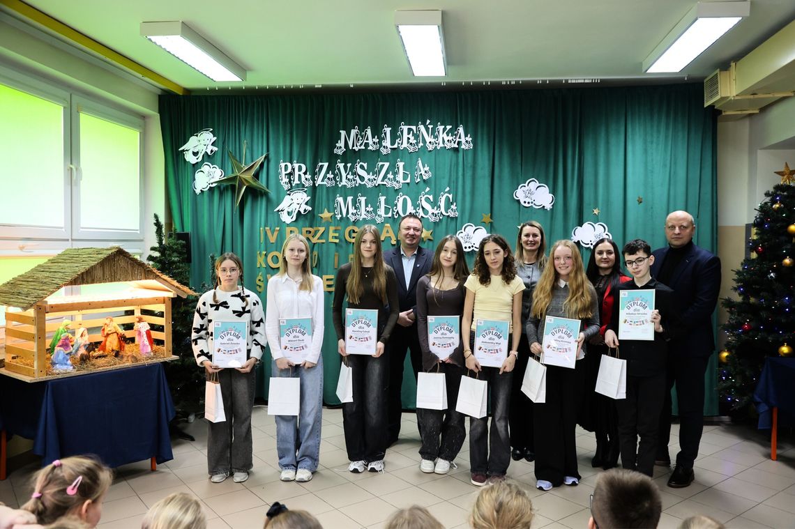 IV Konkurs Kolęd i Pastorałek w Językach Obcych IV Konkurs Kolęd i Pastorałek w Językach Obcych