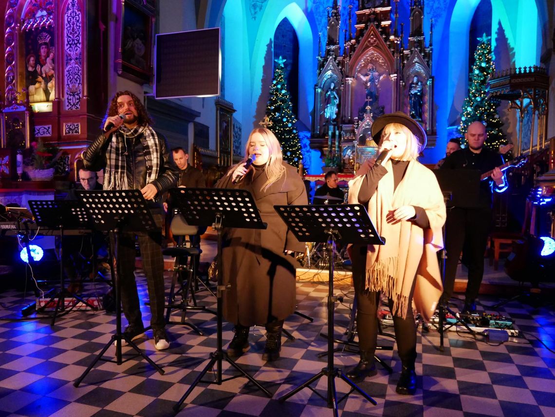 Koncert kolęd w kościele Wniebowzięcia NMP w Przecławiu